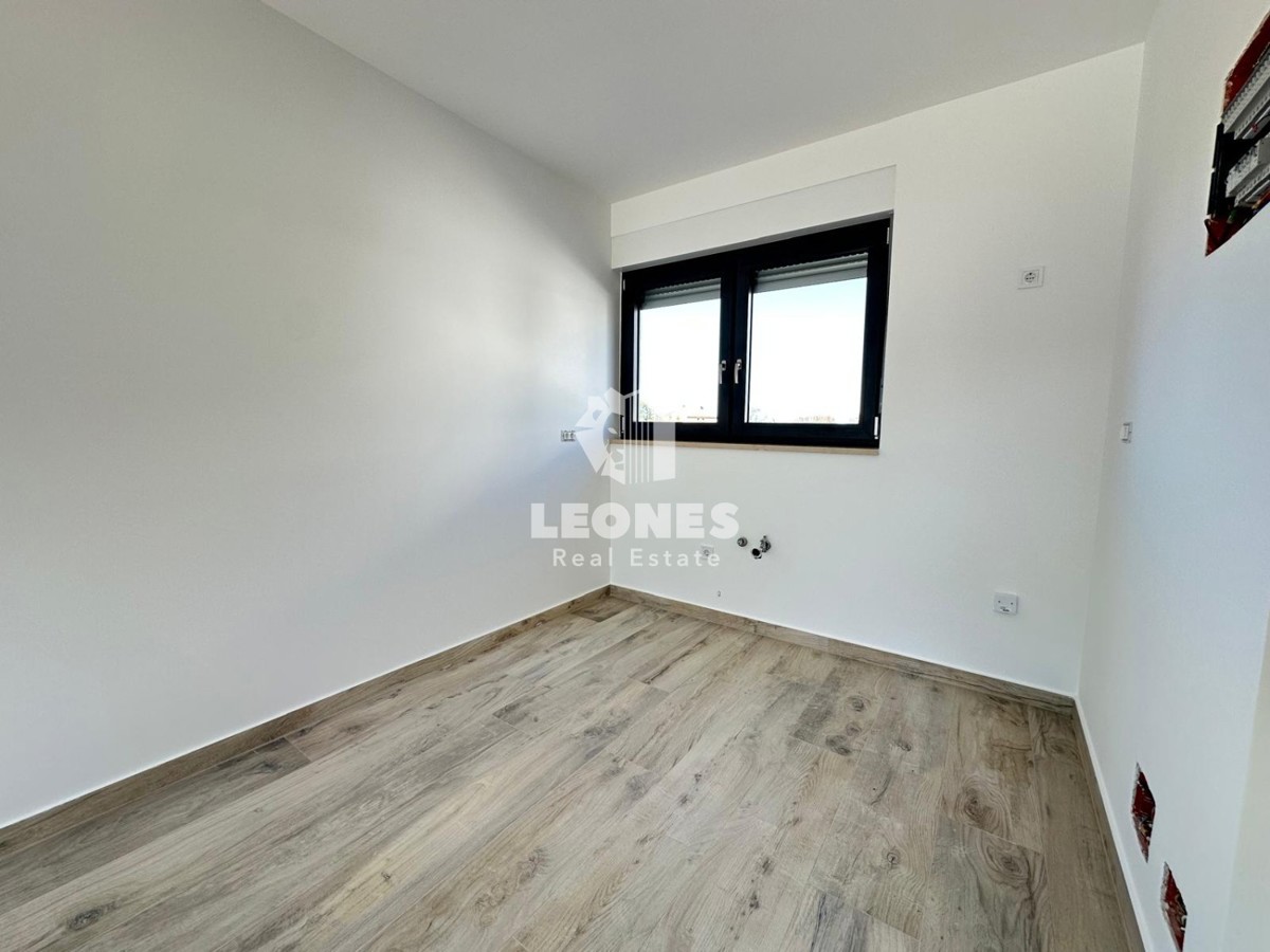 Duplex stanovanje s pogledom na morje v Lovrečici, le 300 metrov od morja