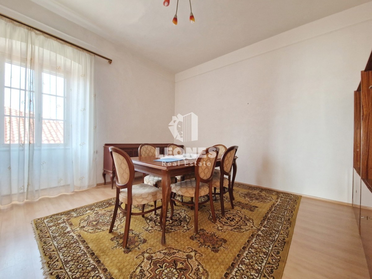 Udobno stanovanje v centru Brtonigle