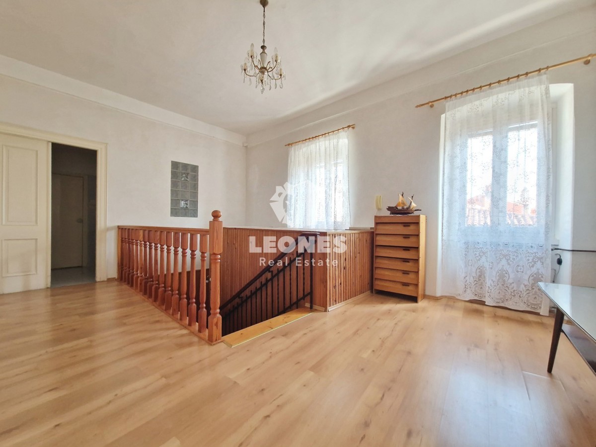 Udobno stanovanje v centru Brtonigle