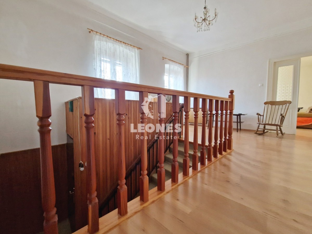 Udobno stanovanje v centru Brtonigle