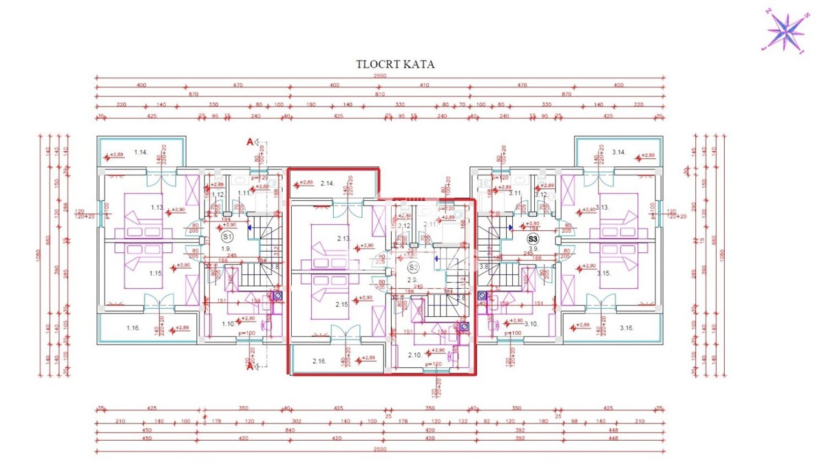 Vrstna hiša z bazenom v bližini Buja