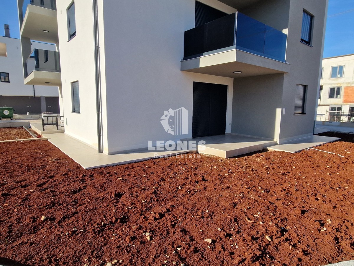 Apartma v pritličju z vrtom v okolici Umaga