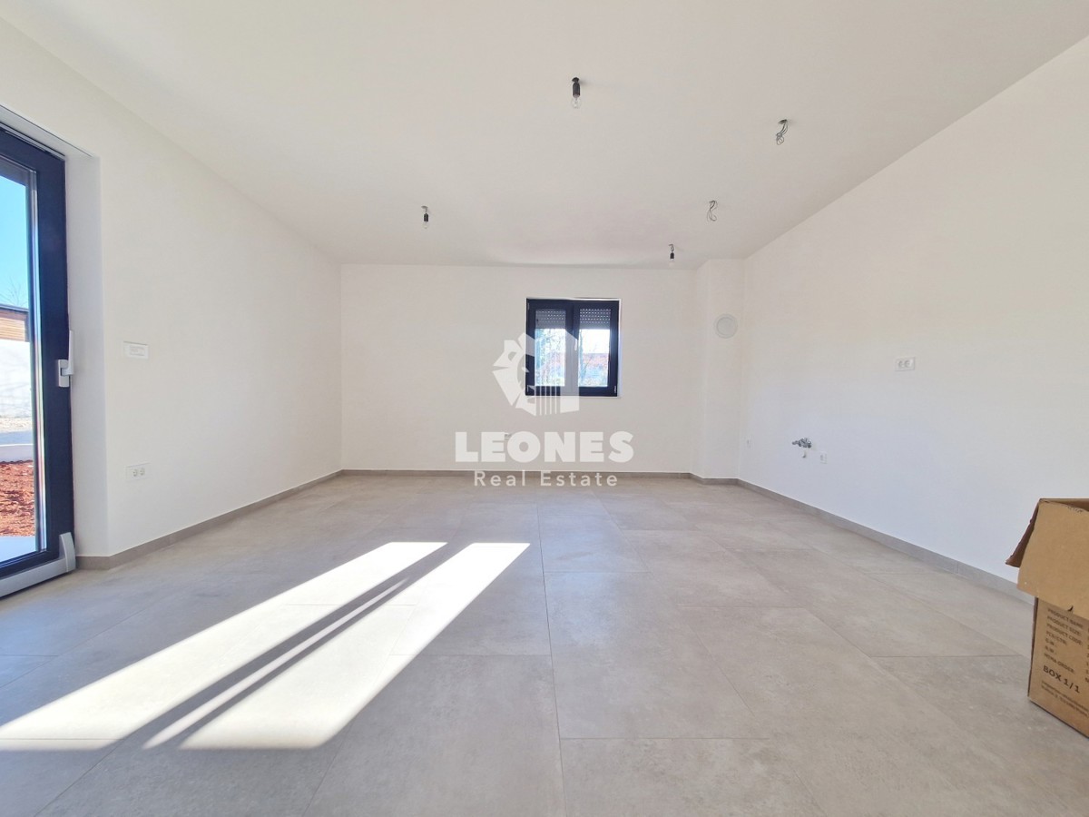 Apartma v pritličju z vrtom v okolici Umaga