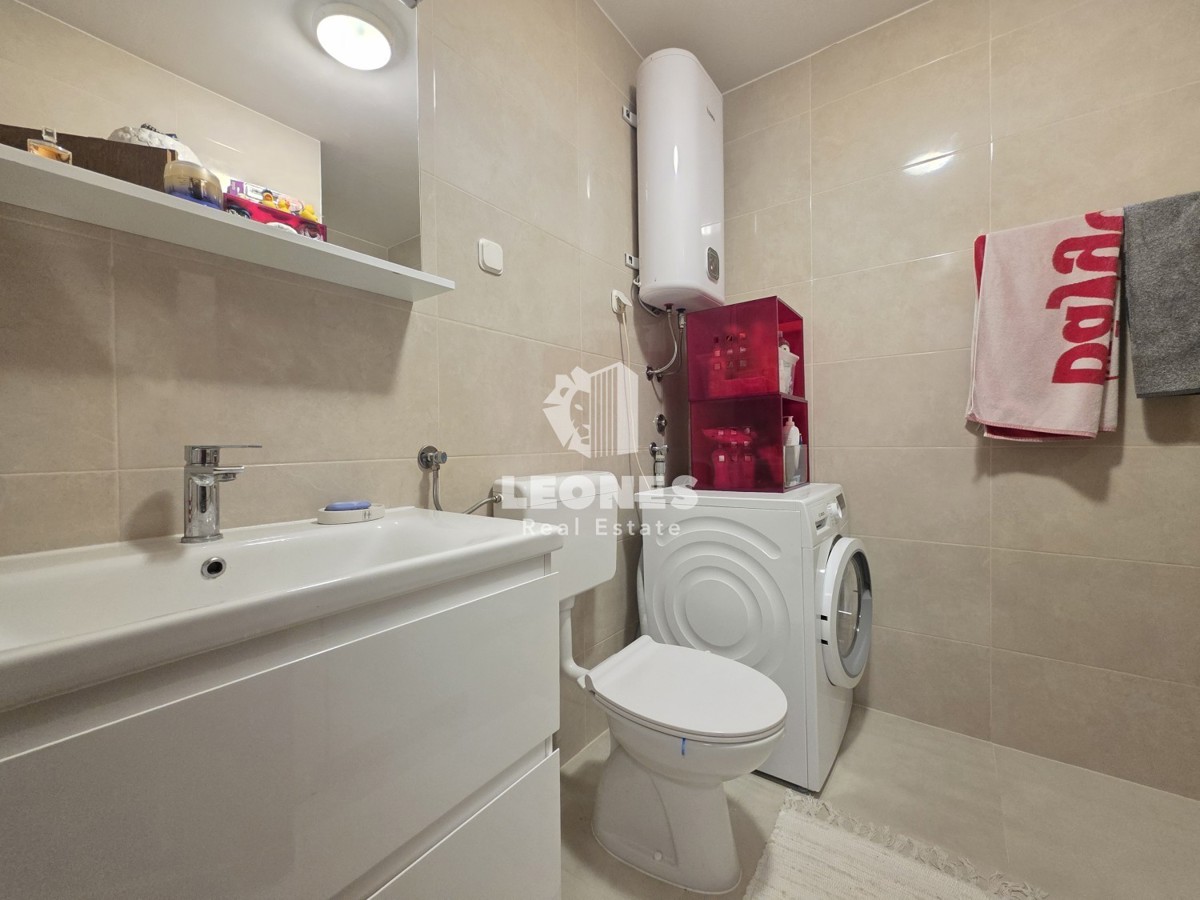 Dupleks stanovanje z garažnim parkirnim mestom v Umagu