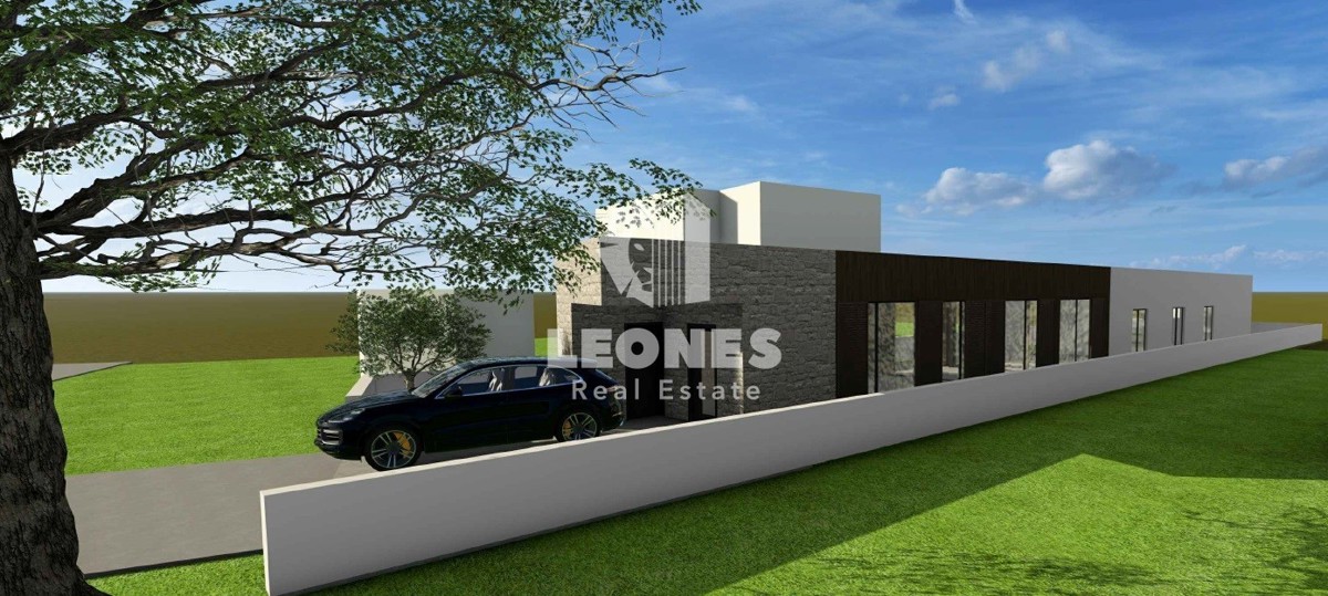 Lepa gradbena parcela s projektom enonadstropne hiše v bližini Umaga