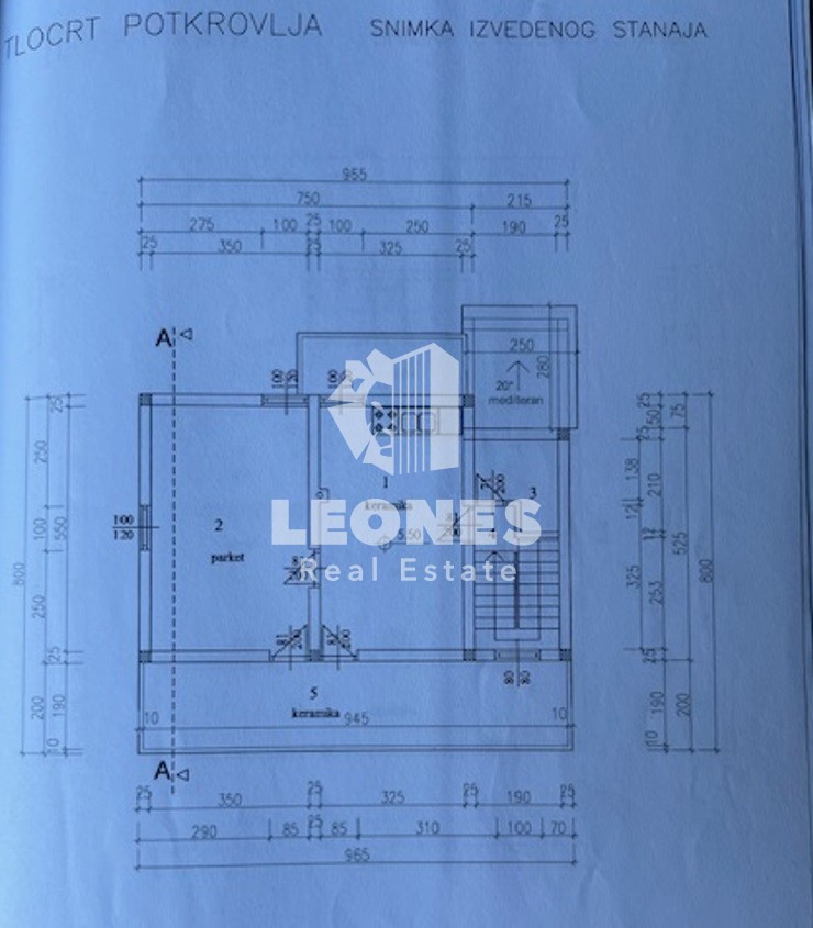 Hiša s tremi stanovanjskimi enotami s pogledom na morje na Crvenem Vrhu, Savudrija