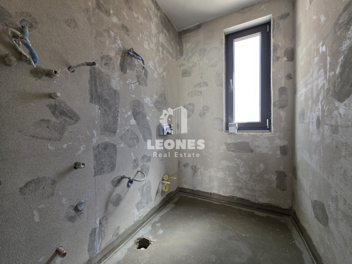 Pritlično stanovanje z velikim vrtom v bližini Umaga