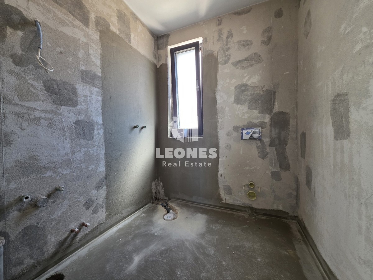 Pritlično stanovanje z velikim vrtom v bližini Umaga