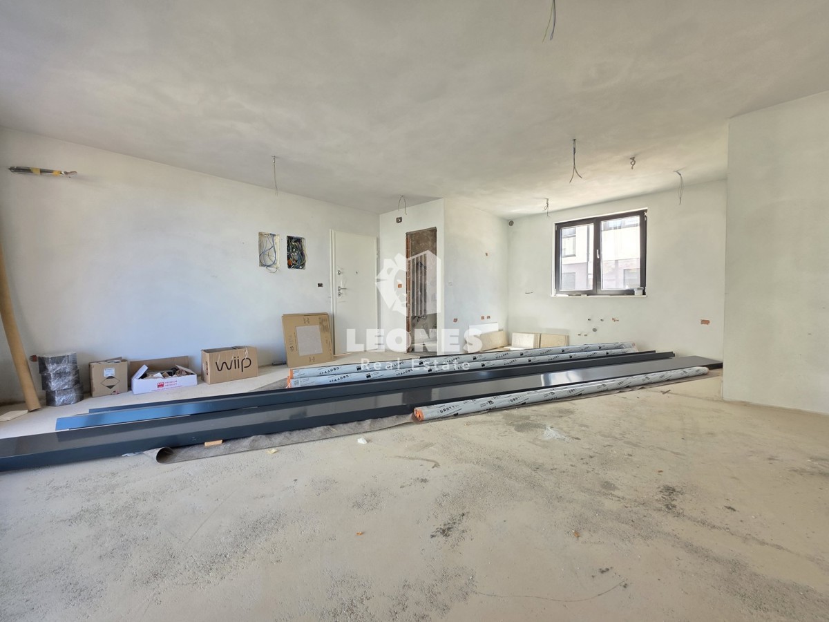 Pritlično stanovanje z velikim vrtom v bližini Umaga