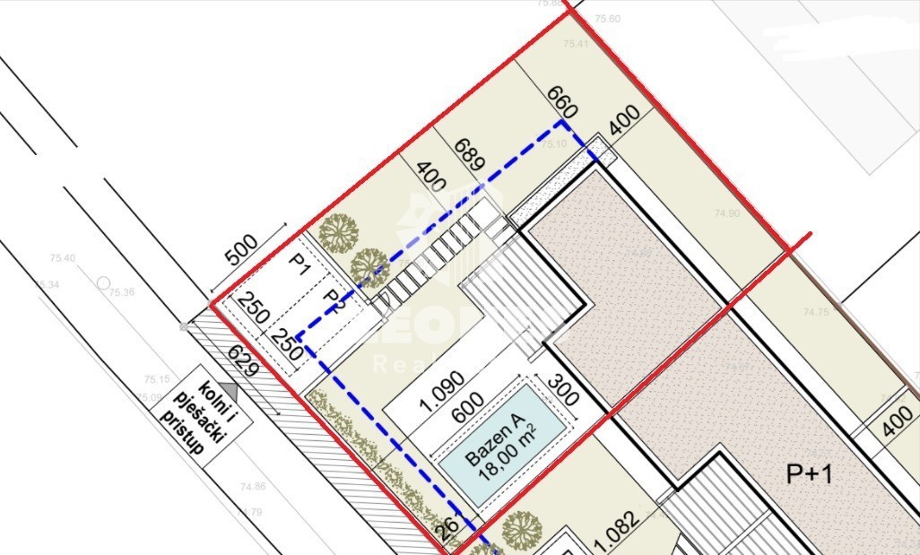 Kakovostna končna hiša z bazenom na mirni lokaciji v Novigradu