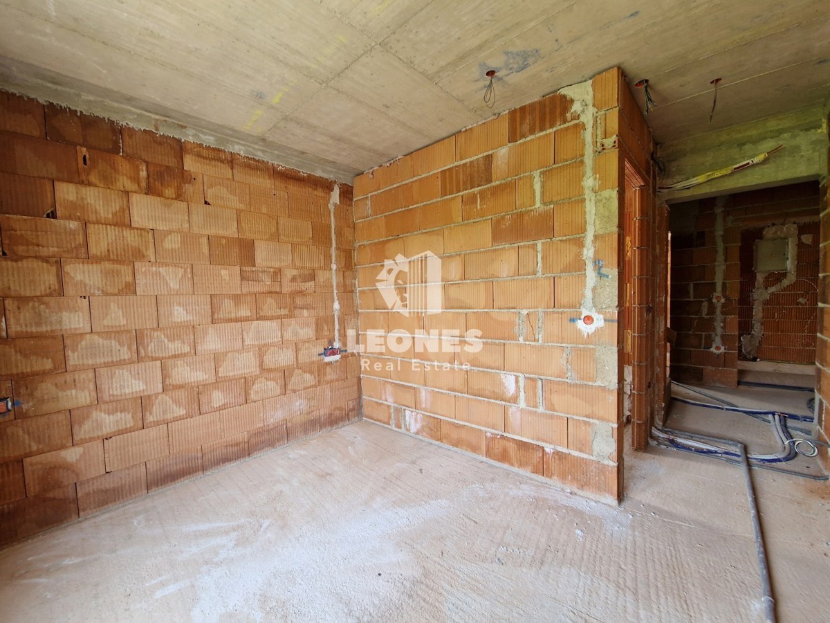 Dvoetažni apartma s pogledom na morje v bližini Poreča