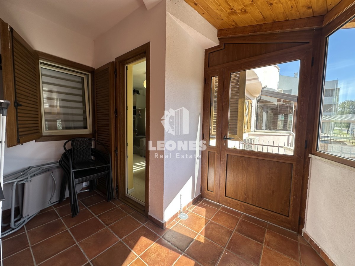 Srčkan apartma z vrtom na fantastični lokaciji v Novigradu