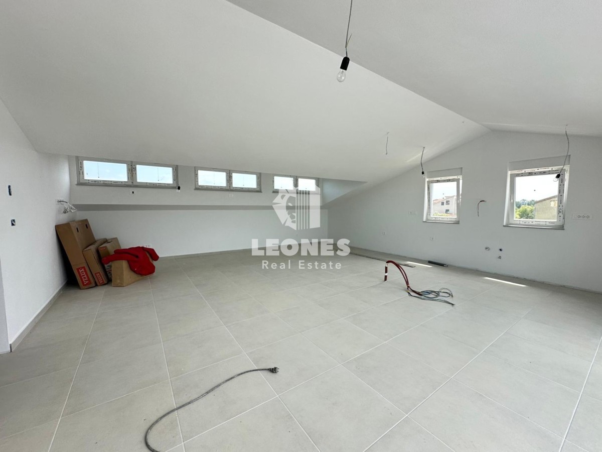 Penthouse na dobri lokaciji v Poreču