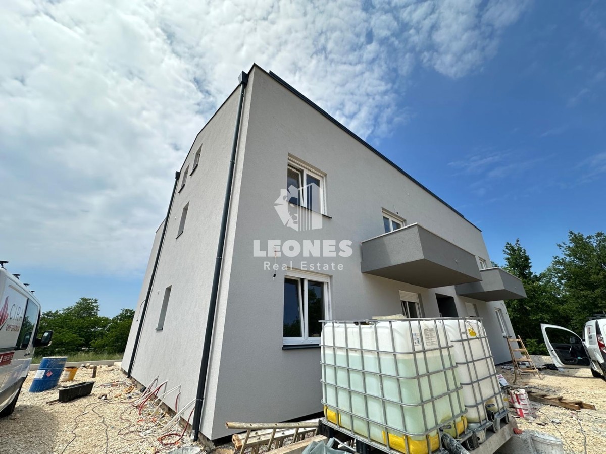 Penthouse na dobri lokaciji v Poreču
