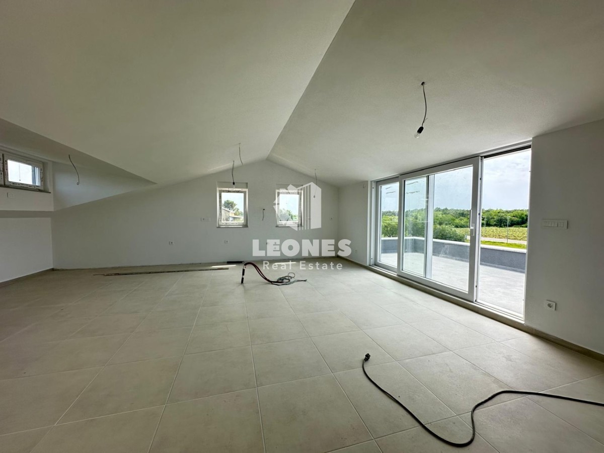 Penthouse na dobri lokaciji v Poreču