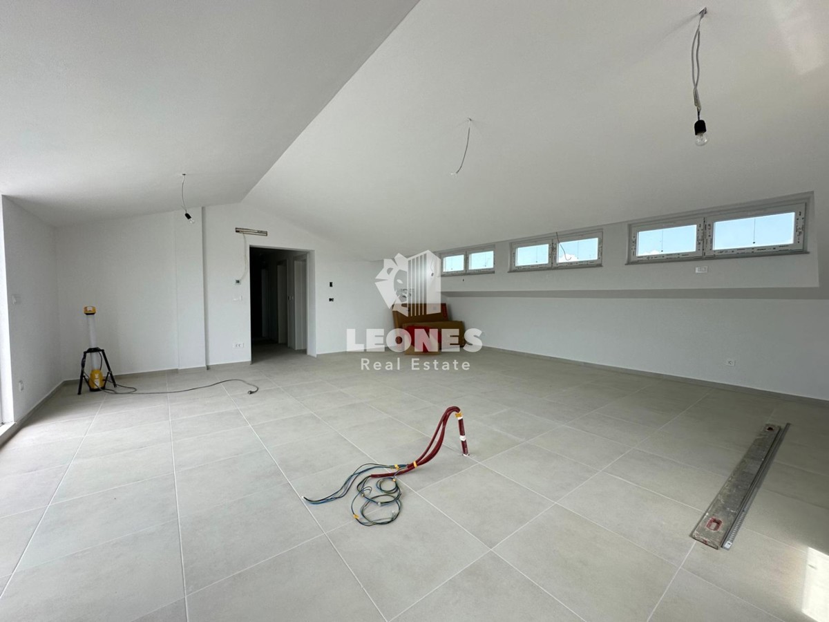 Penthouse na dobri lokaciji v Poreču