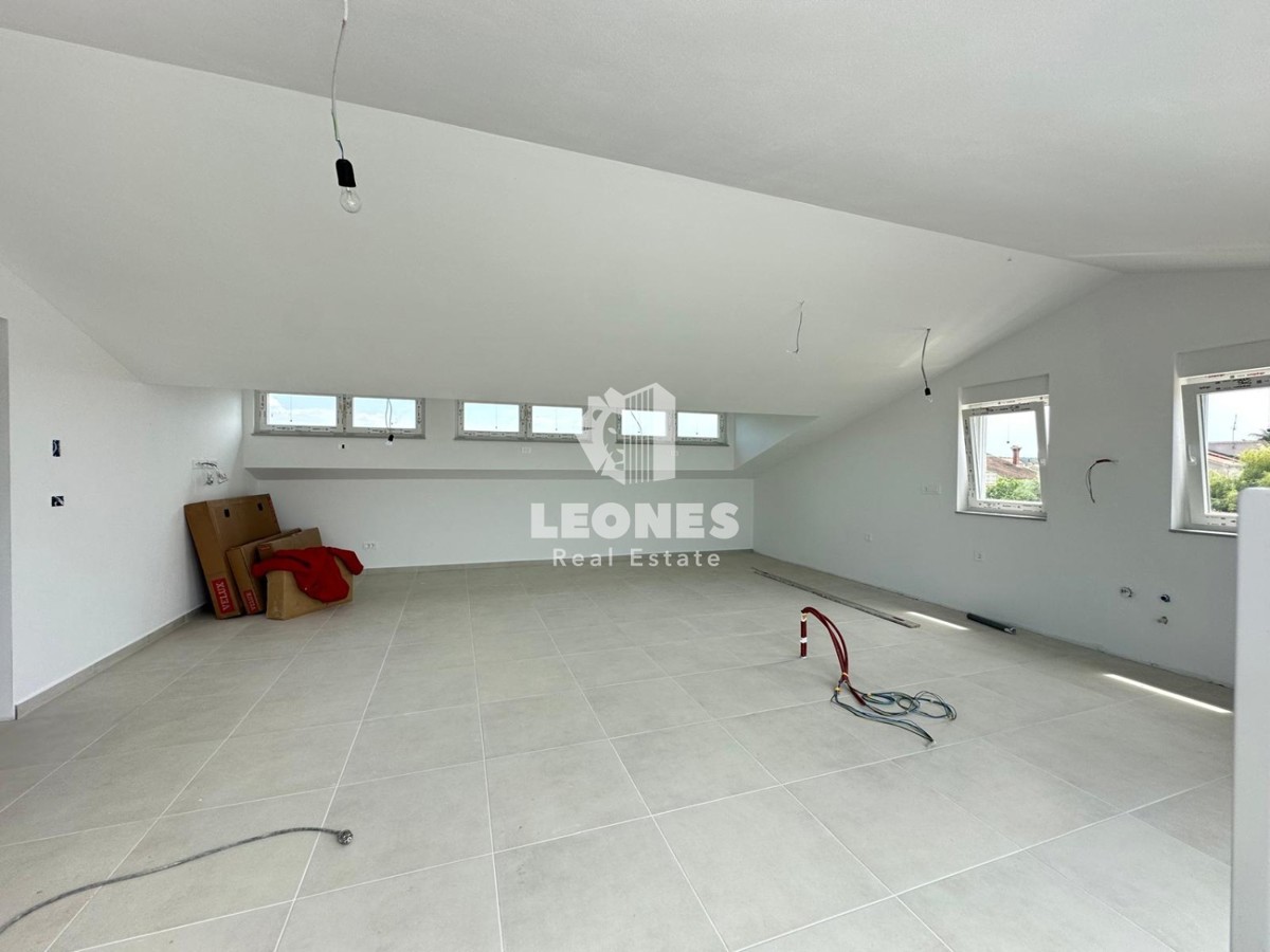 Penthouse na dobri lokaciji v Poreču