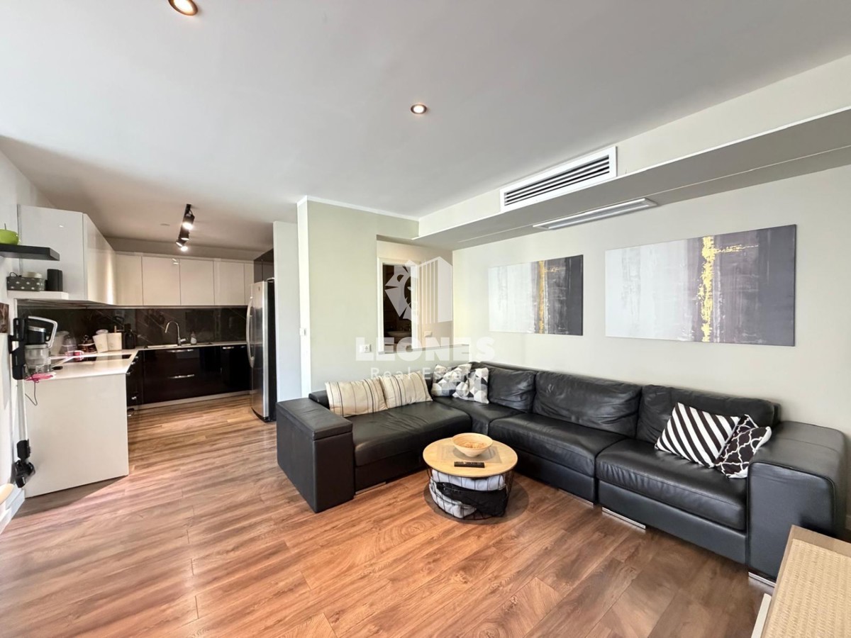 Udobno stanovanje v središču Novigrada, le 100 metrov od morja