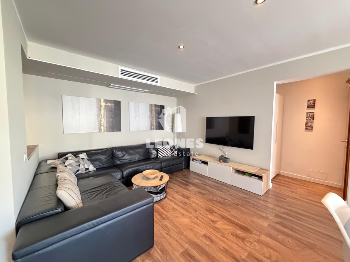 Udobno stanovanje v središču Novigrada, le 100 metrov od morja