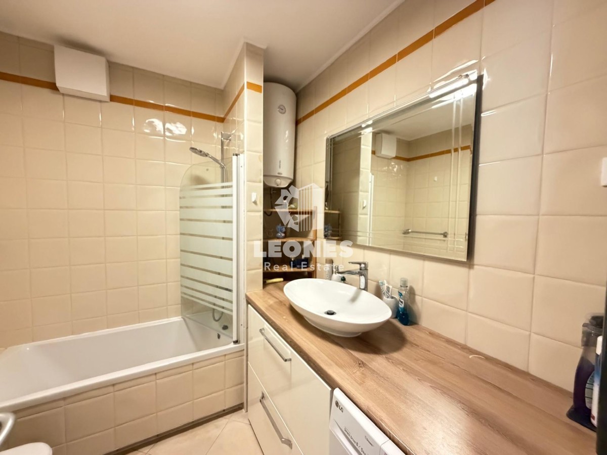 Udobno stanovanje v središču Novigrada, le 100 metrov od morja