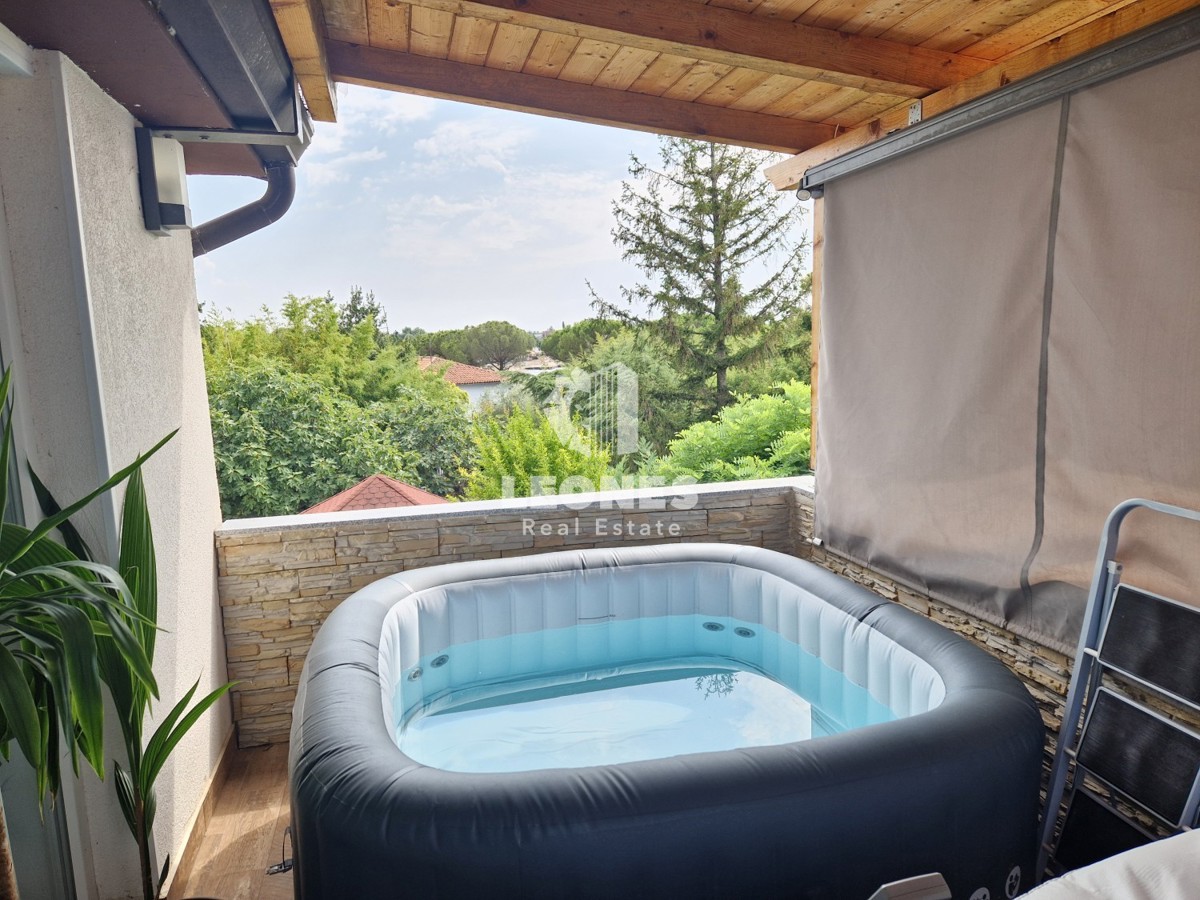 Apartma 100 m od morja in plaže v Umagu