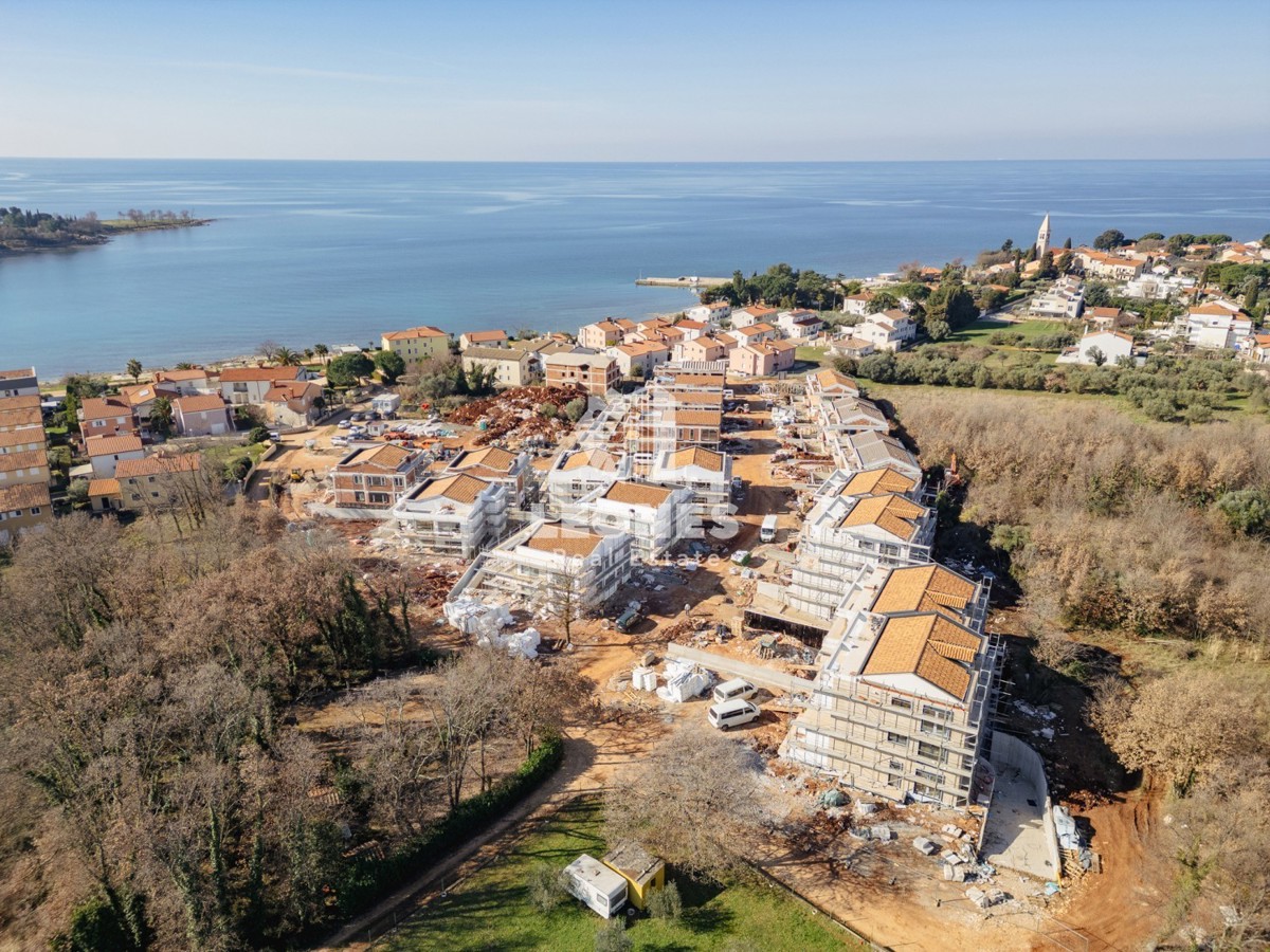 Moderno opremljen apartma 200 m od morja in plaže v Lovrečici, blizu Umaga