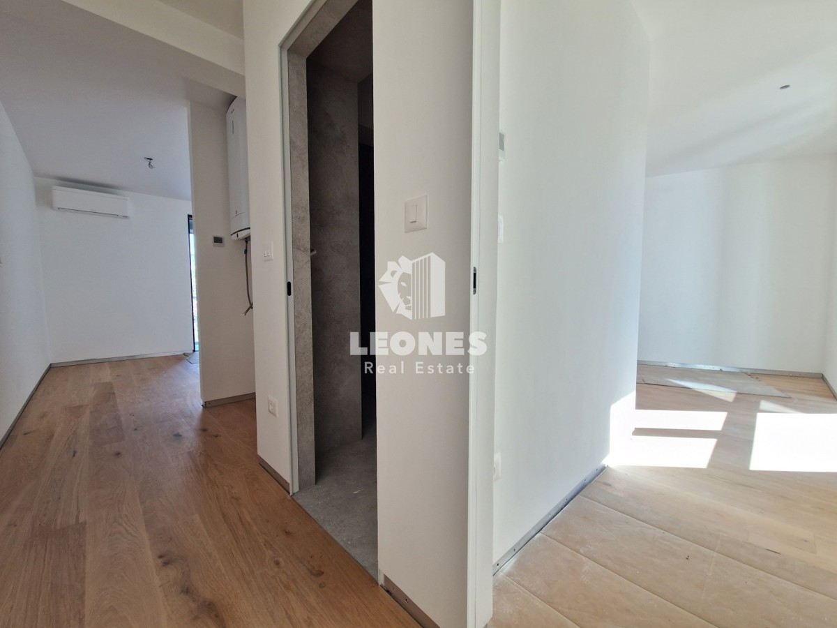 Visokokakovosten apartma 40m od morja in plaže v Umagu