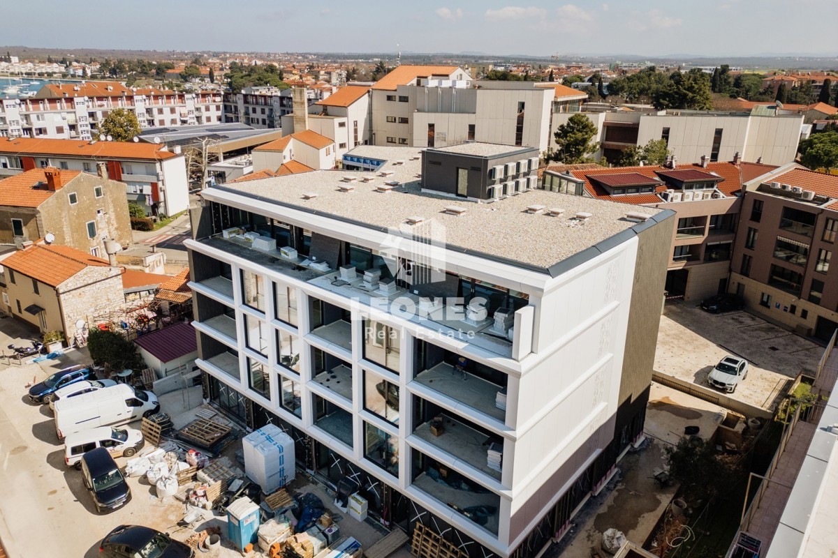 Visokokakovosten apartma 40m od morja in plaže v Umagu