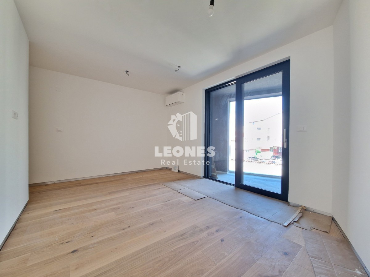 Visokokakovosten apartma 40m od morja in plaže v Umagu