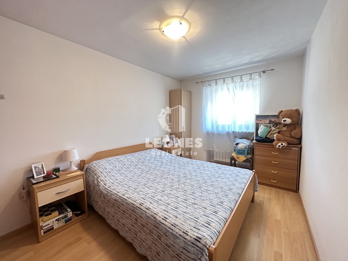 Samostojna hiša z gradbenim zemljiščem v Brtonigli