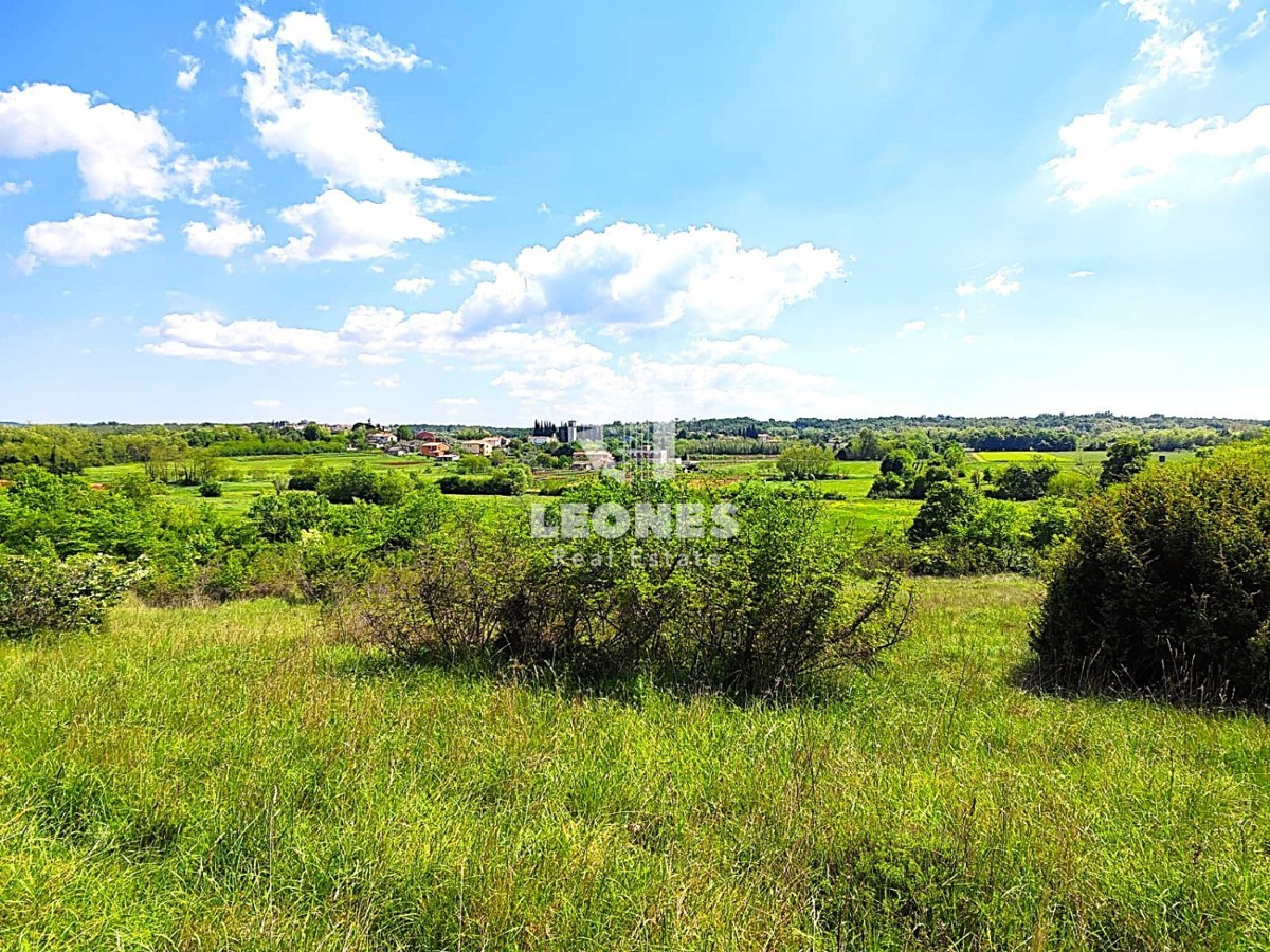 Kmetijsko zemljišče v bližini Umaga