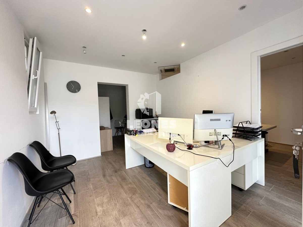 Spazio commerciale vicino al centro di Cittanova