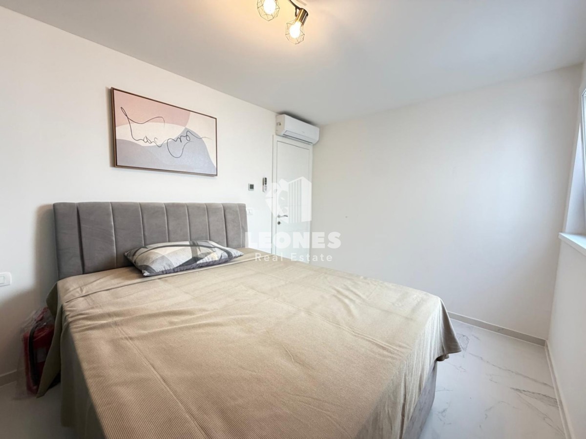 Ekskluzivno stanovanje s panoramskim pogledom na morje v Novigradu