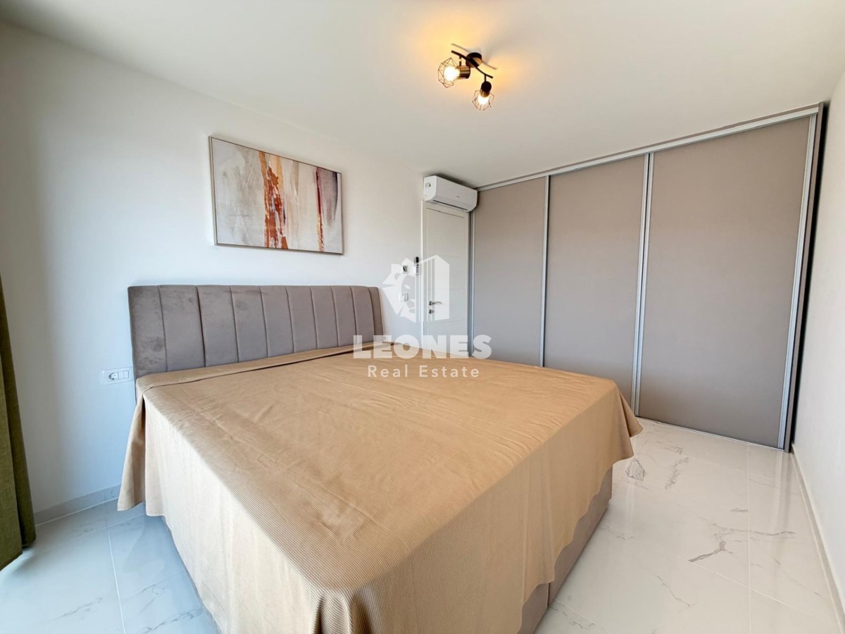 Ekskluzivno stanovanje s panoramskim pogledom na morje v Novigradu