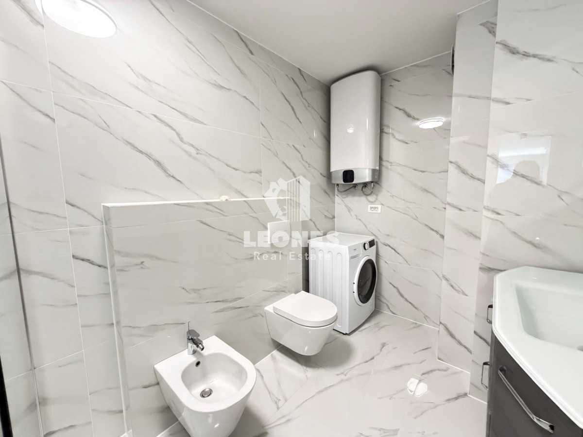 Ekskluzivno stanovanje s panoramskim pogledom na morje v Novigradu