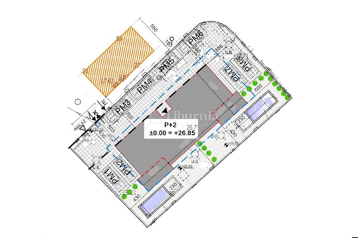 Mesto Krk. Apartma v dveh etažah z bazenom, 500 m od morja.