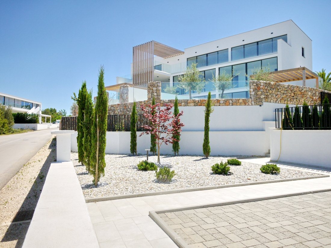 Malinska, Penthouse apartma v novi stavbi, 250 metrov od morja.