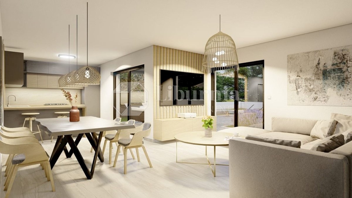 Krk, Malinska. Apartma v prvem nadstropju, 700 metrov od morja.