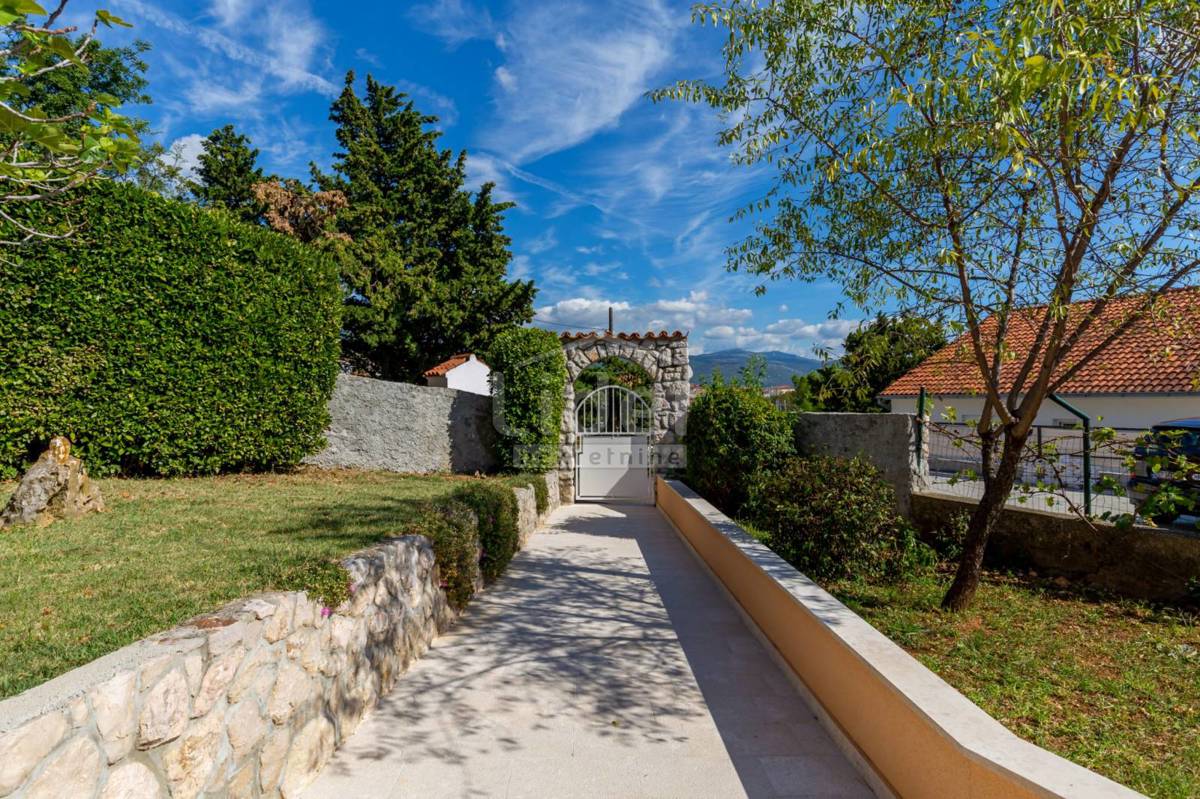 Hiša Novi Vinodolski, 300m2