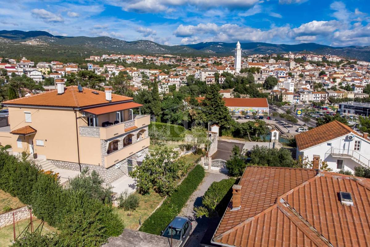 Hiša Novi Vinodolski, 300m2