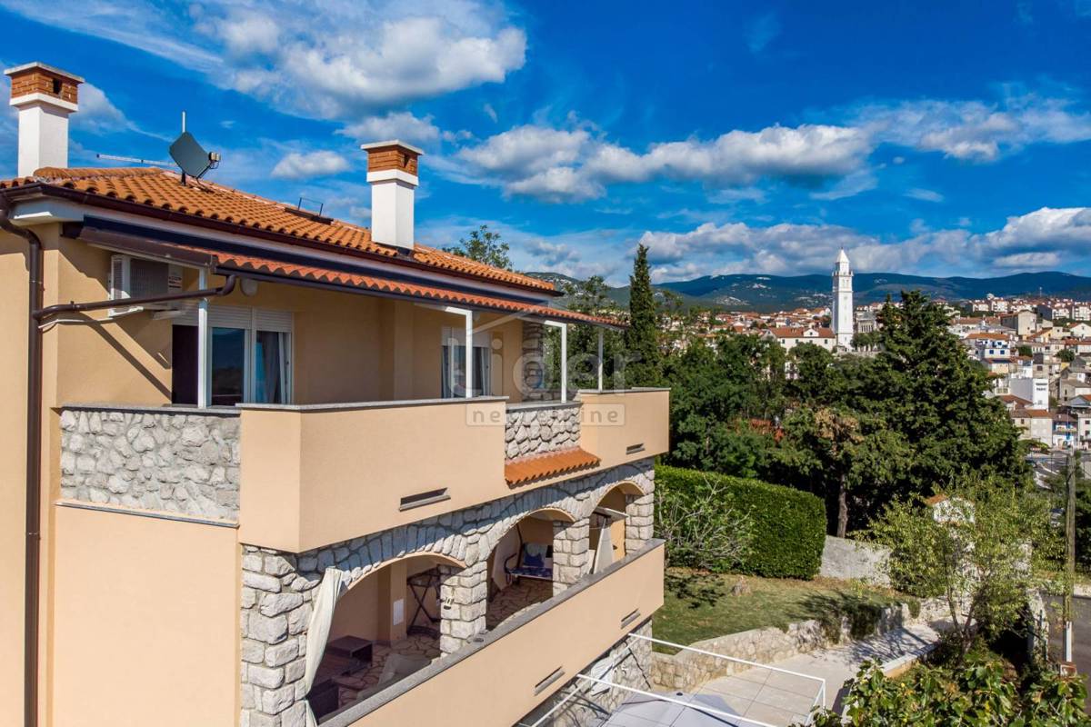 Hiša Novi Vinodolski, 300m2