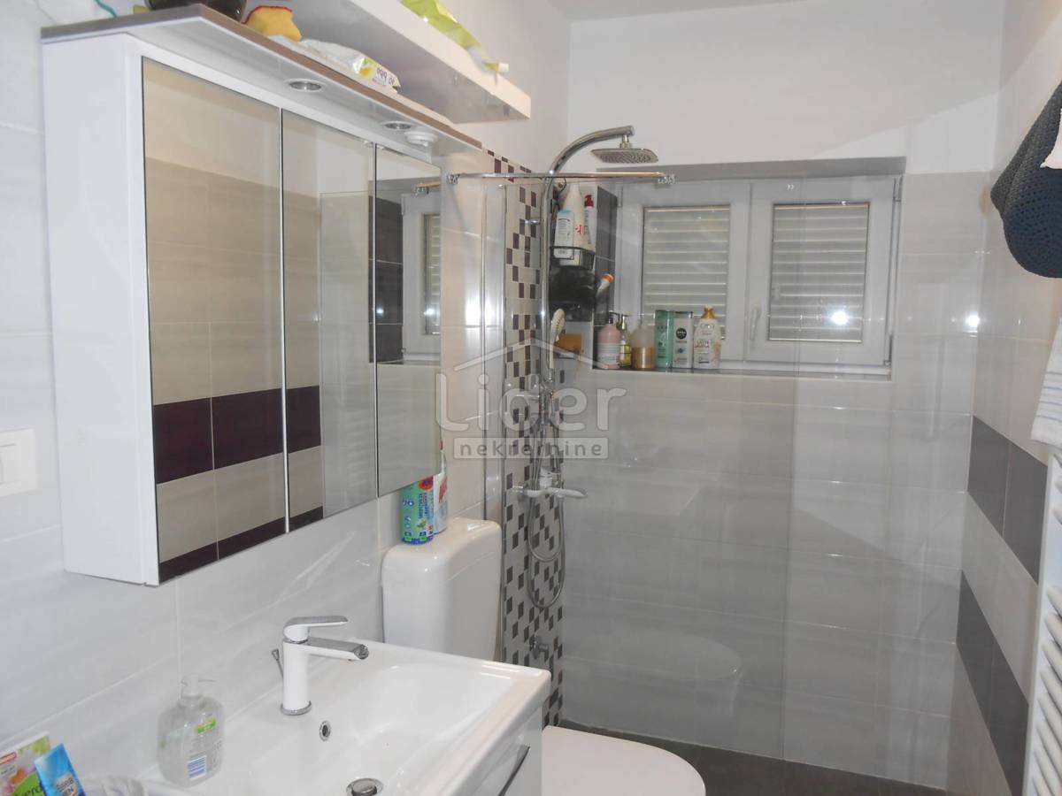 Hiša Novi Vinodolski, 300m2