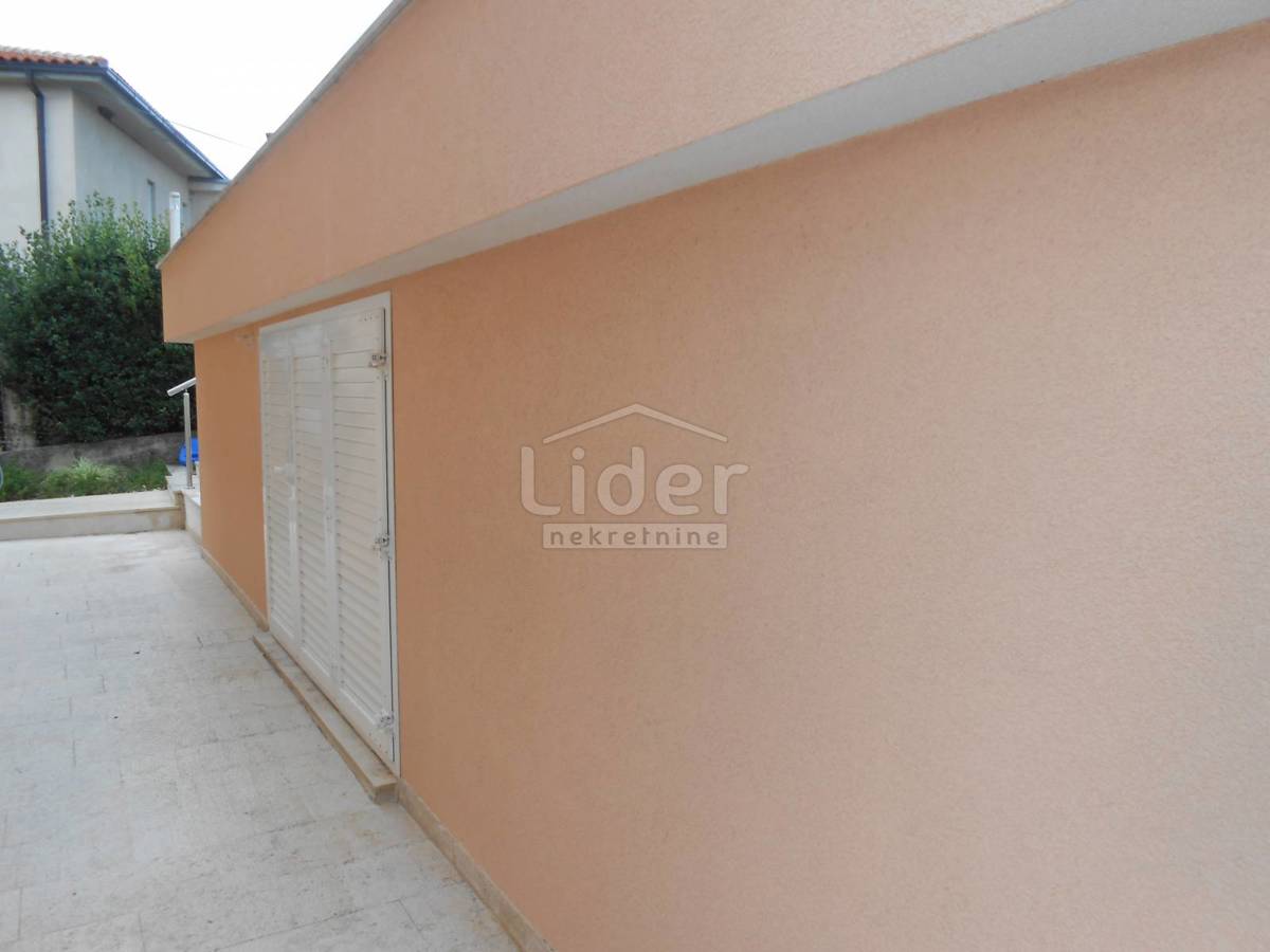 Hiša Novi Vinodolski, 300m2