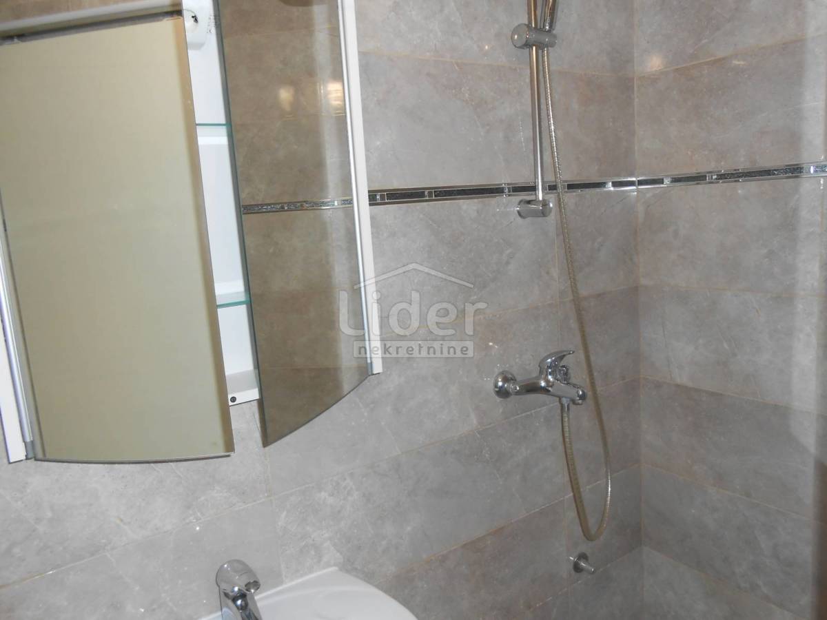 Hiša Novi Vinodolski, 300m2