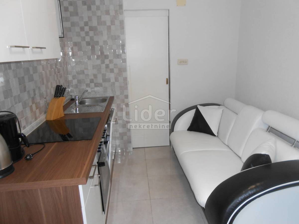 Hiša Novi Vinodolski, 300m2