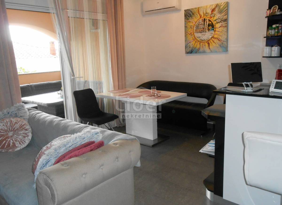 Hiša Novi Vinodolski, 300m2