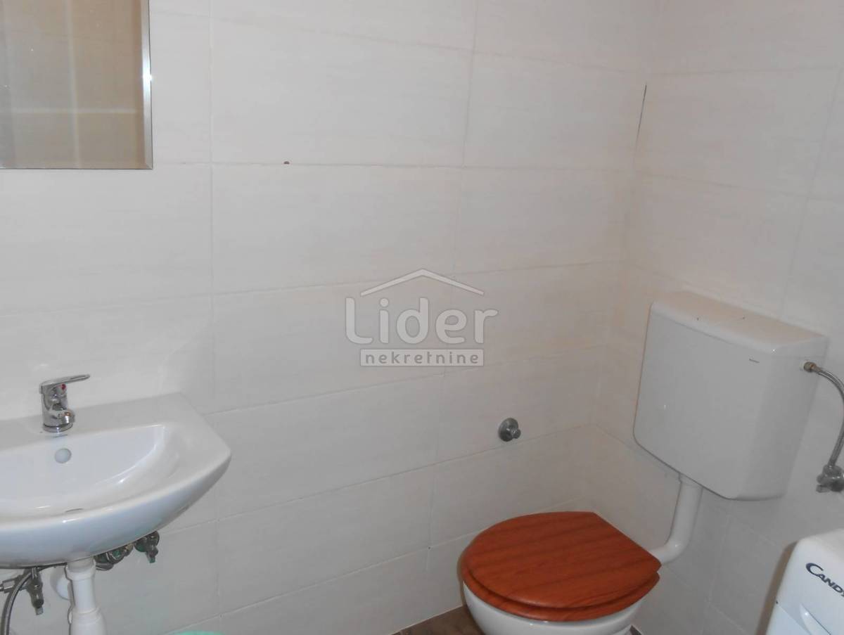 Hiša Novi Vinodolski, 300m2