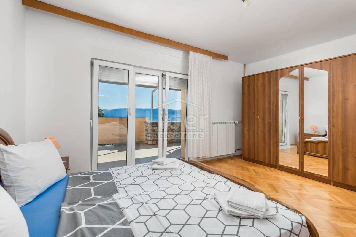 Hiša Novi Vinodolski, 300m2