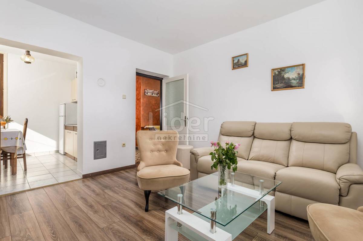 Hiša Novi Vinodolski, 300m2