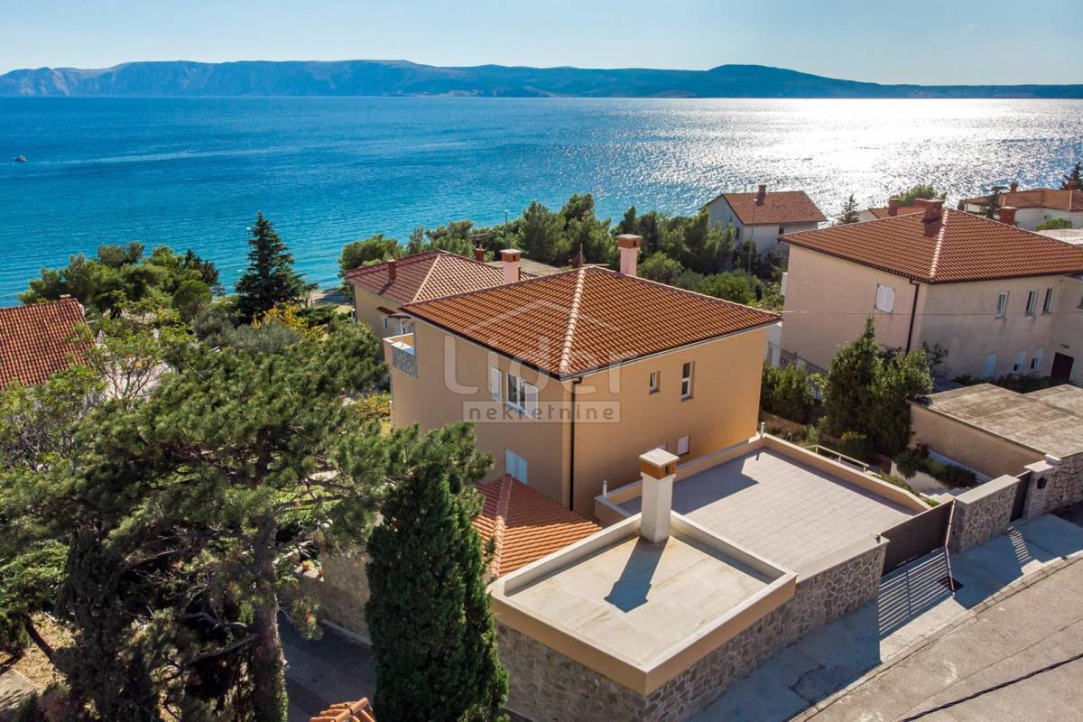 Hiša Novi Vinodolski, 300m2